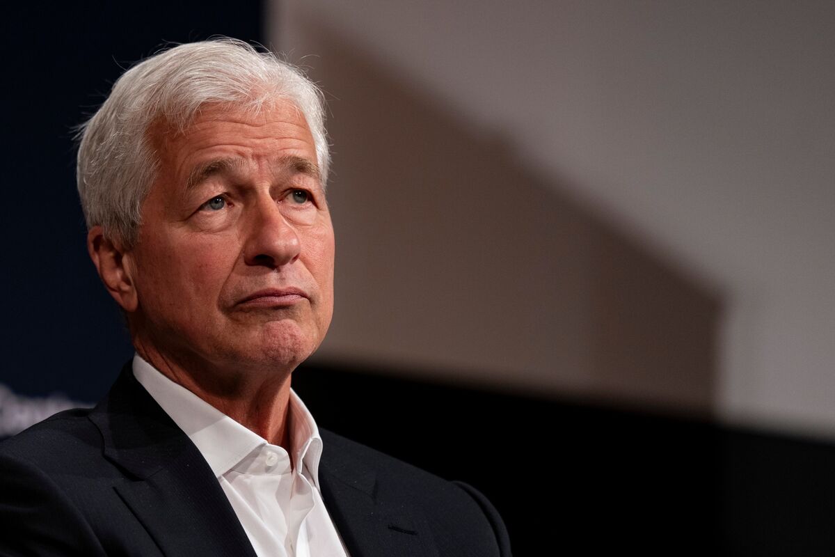 Jamie Dimon Hasn’t Endorsed Trump for President, JPMorgan Says
