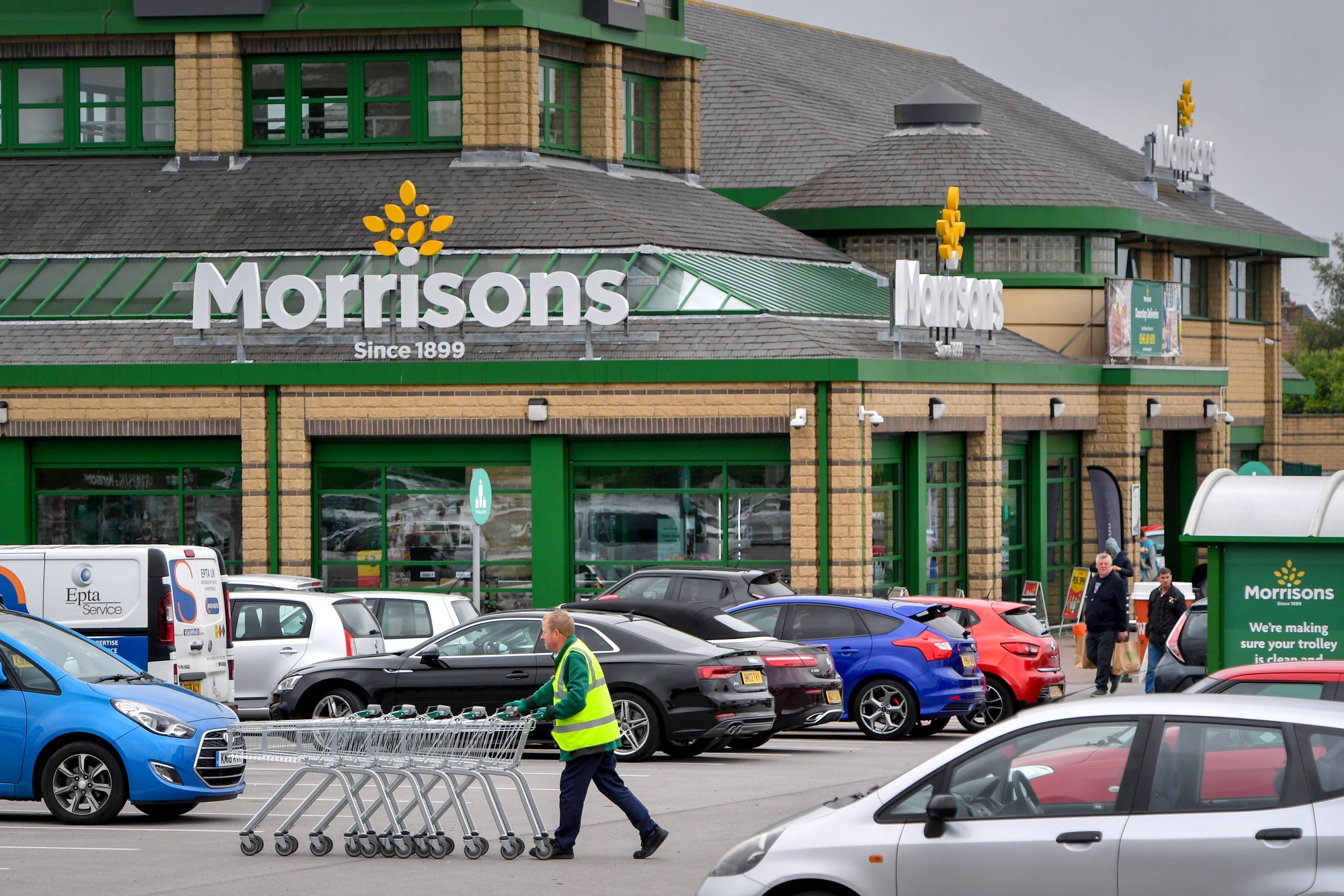 CD&R Is Said to Seek Equity Partners for Improved Morrison Offer