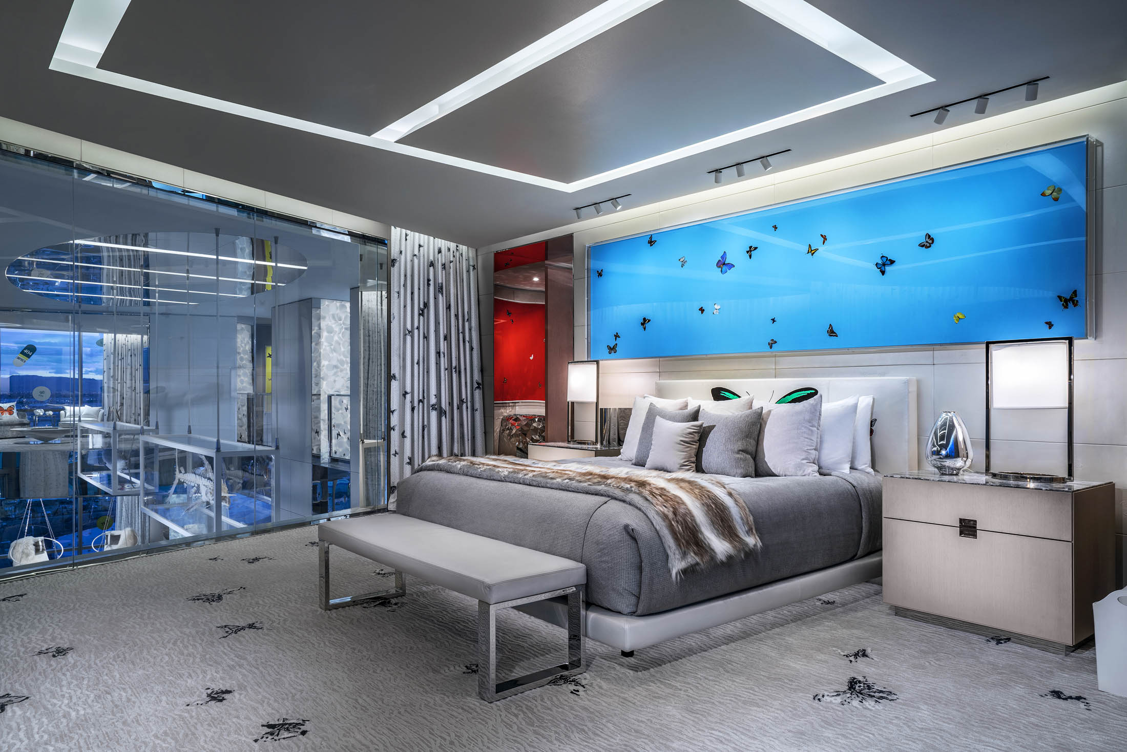 Damien Hirst Designs 100,000perNight Las Vegas Hotel Room Bloomberg