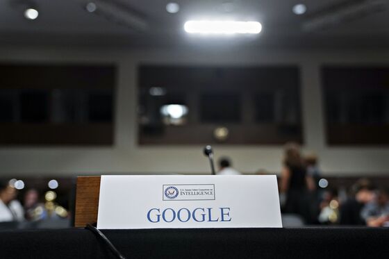 Facebook and Twitter to Testify on Russia as Google Is Spurned