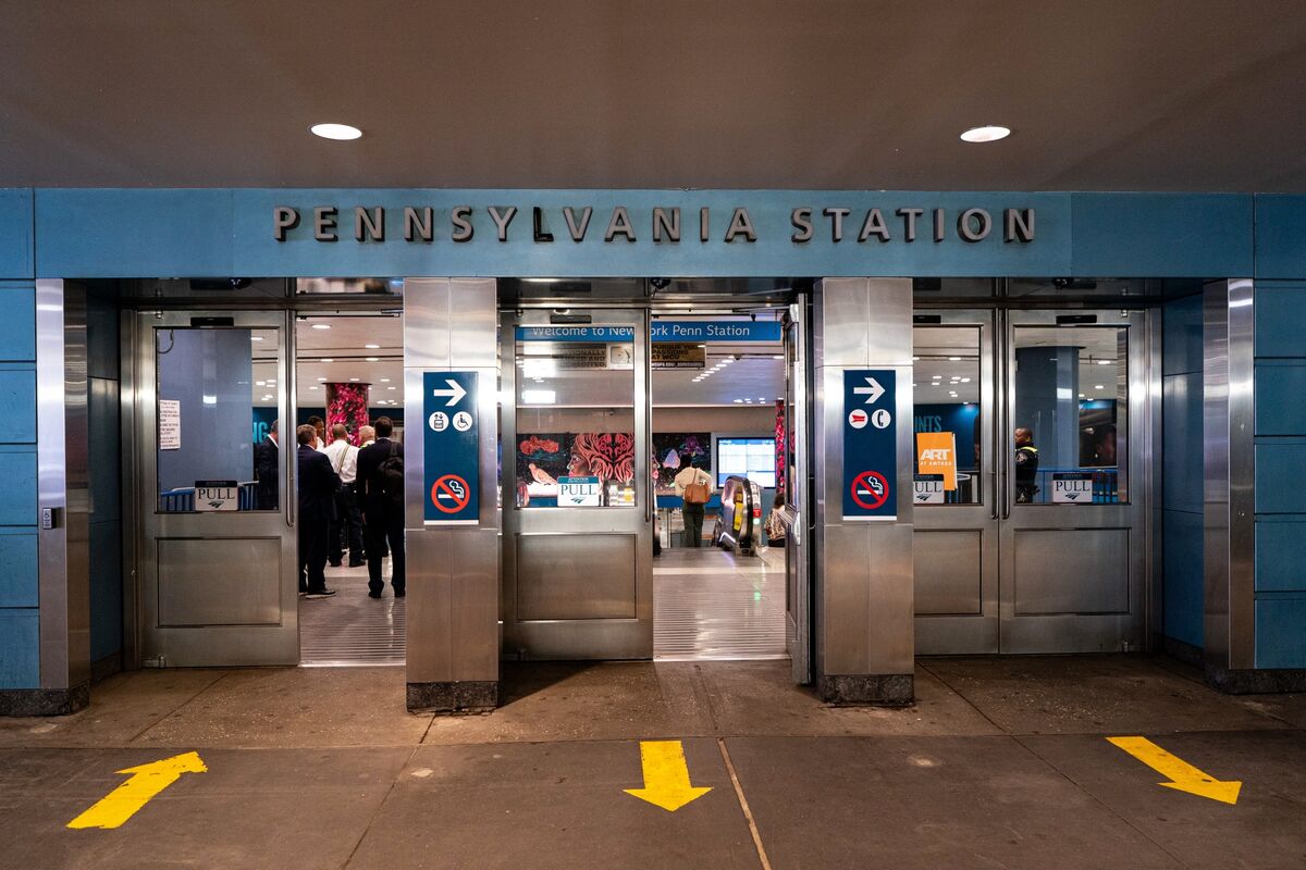 Halmar Snags Penn Station Rehabilitation That Keeps MSG in Place