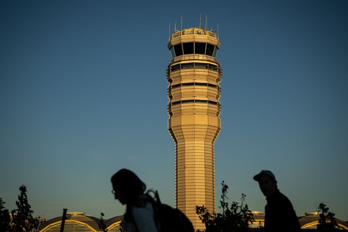 US To Cut 10% Of Flights On Shutdown, Spare Routes Abroad