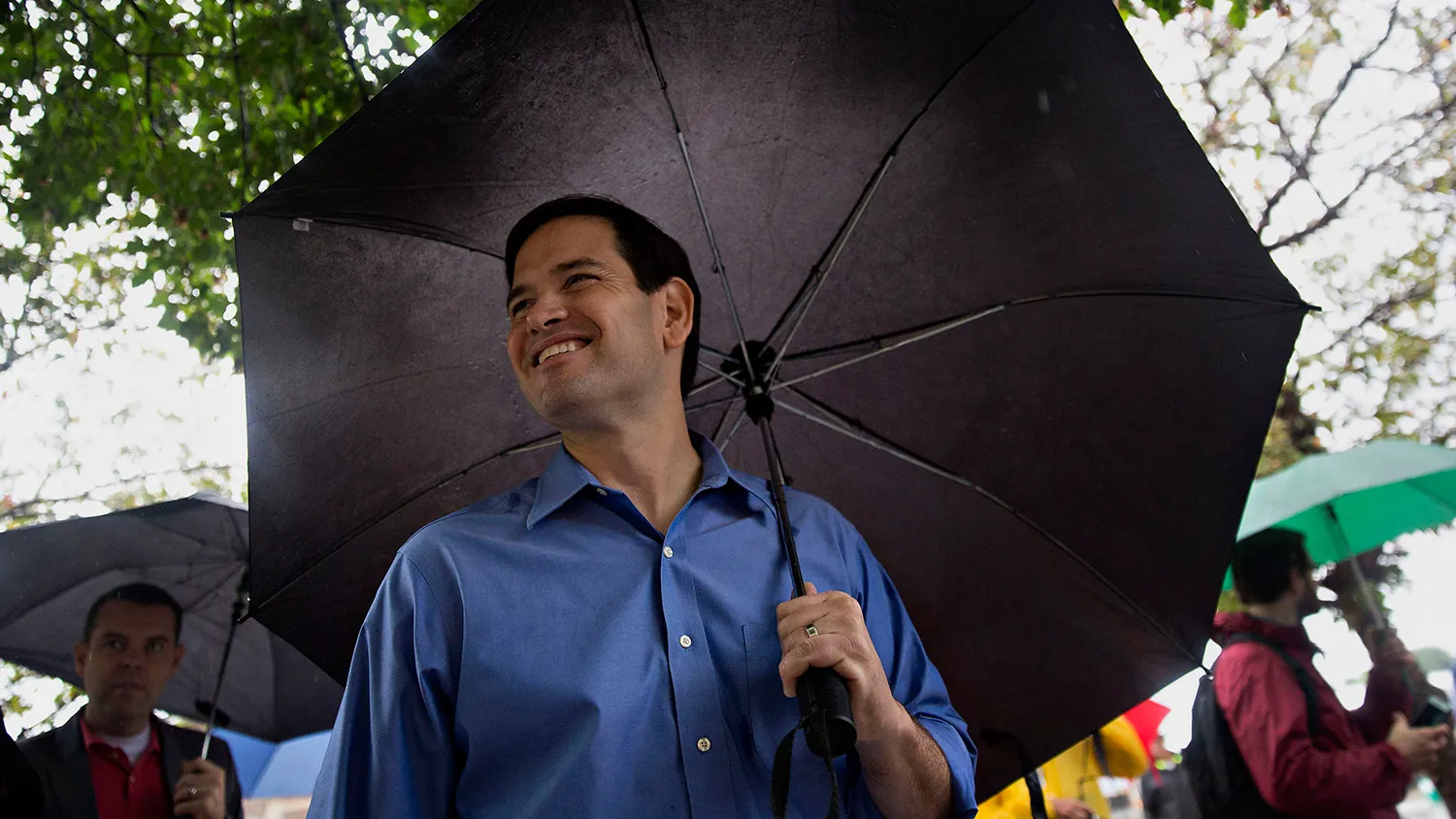 Senator Marco Rubio greets attendees during the Iowa State Fair in Des Moines on Aug. 18, 2015.
