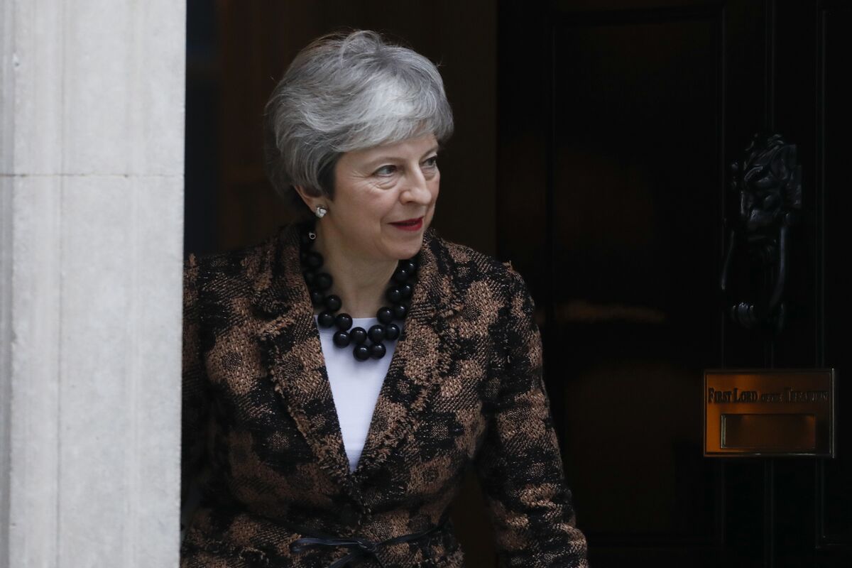 May Backs Plan To Scrap Brexit Backstop In Struggle For Deal - Bloomberg