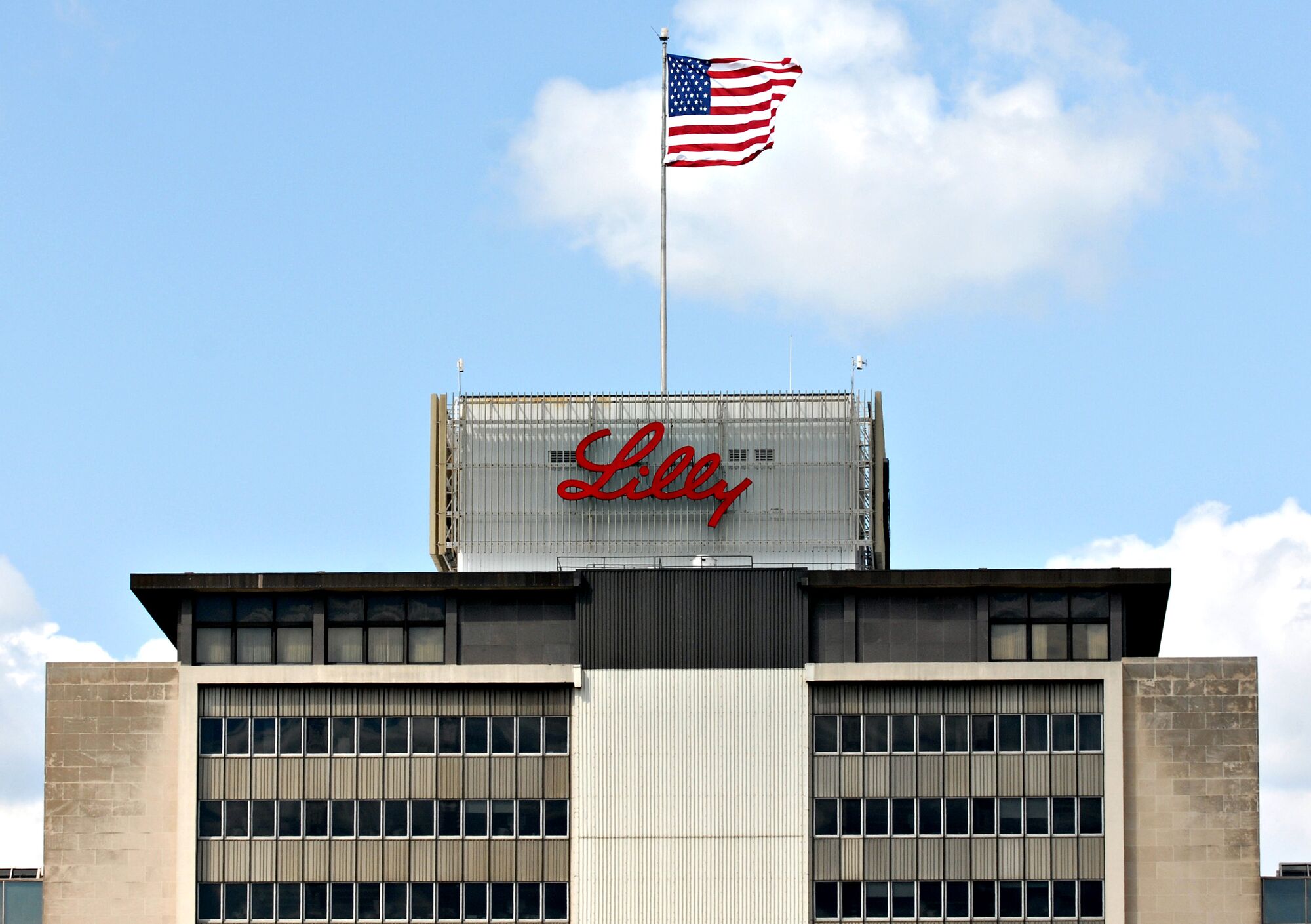Drugs for Obesity and Alzheimer's Propelled Eli Lilly to the Top