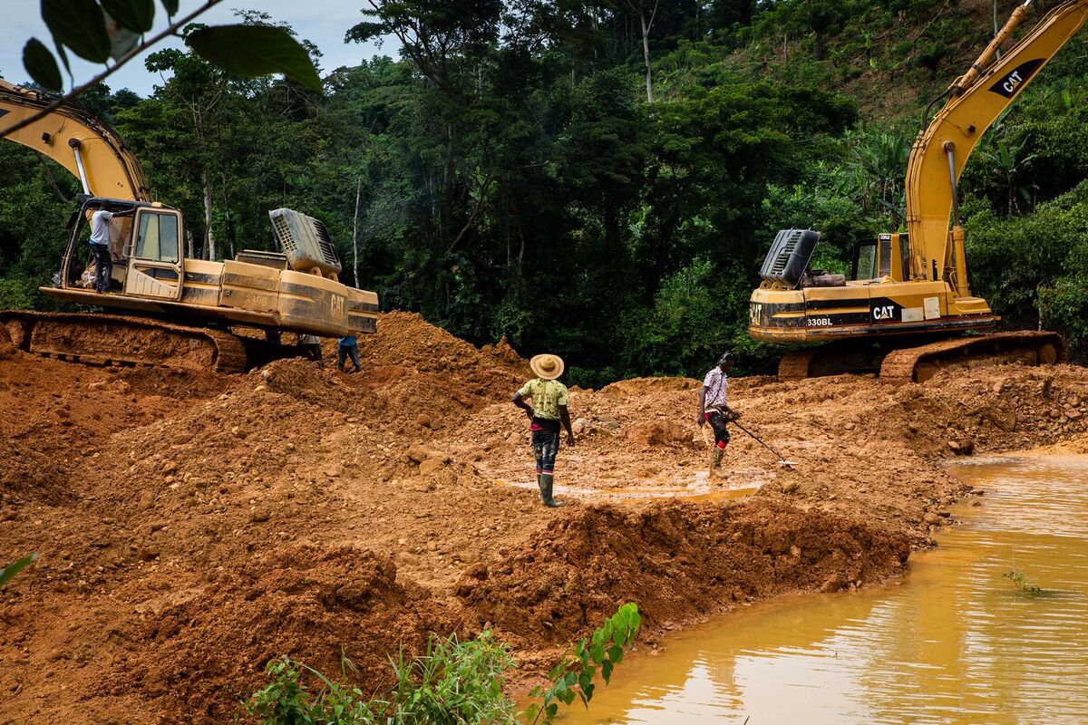 Illegal Gold Mines: The NASA Veteran Cracking Down on Illegal Gold Miners