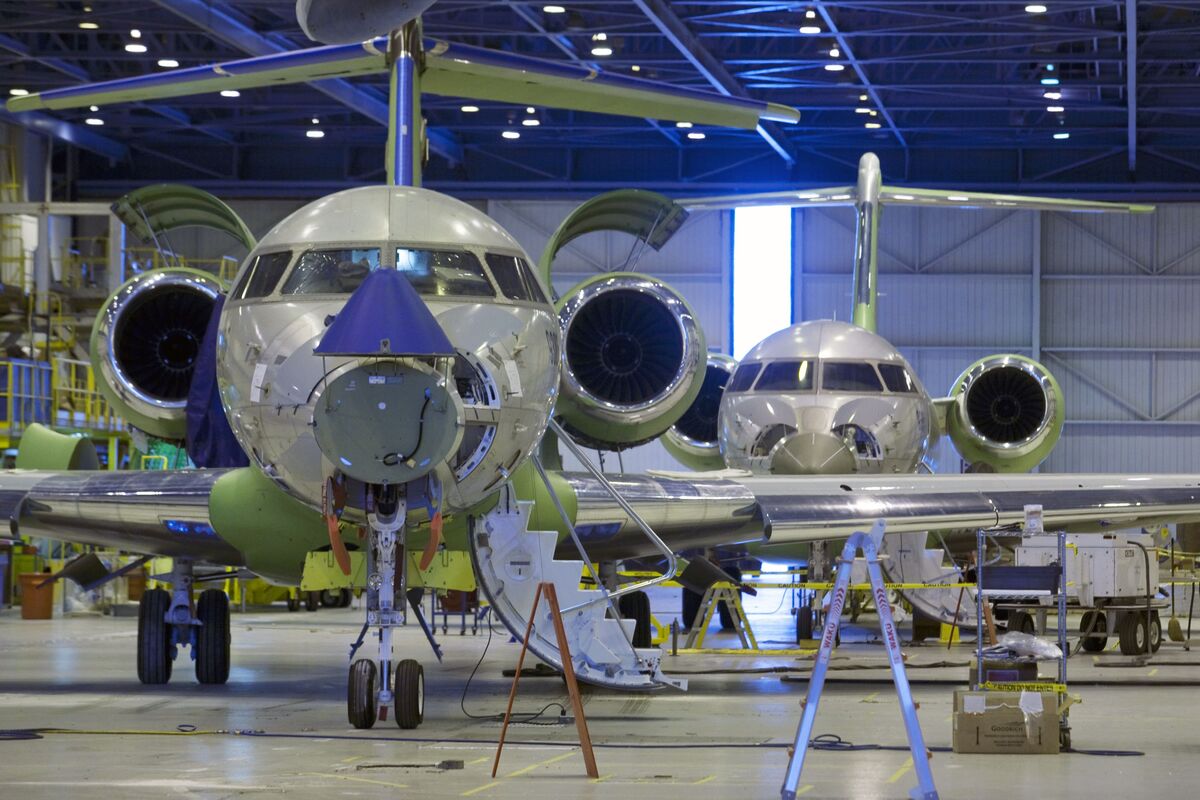 Bombardier Hires TD for Toronto Aircraft Site Sale Bloomberg