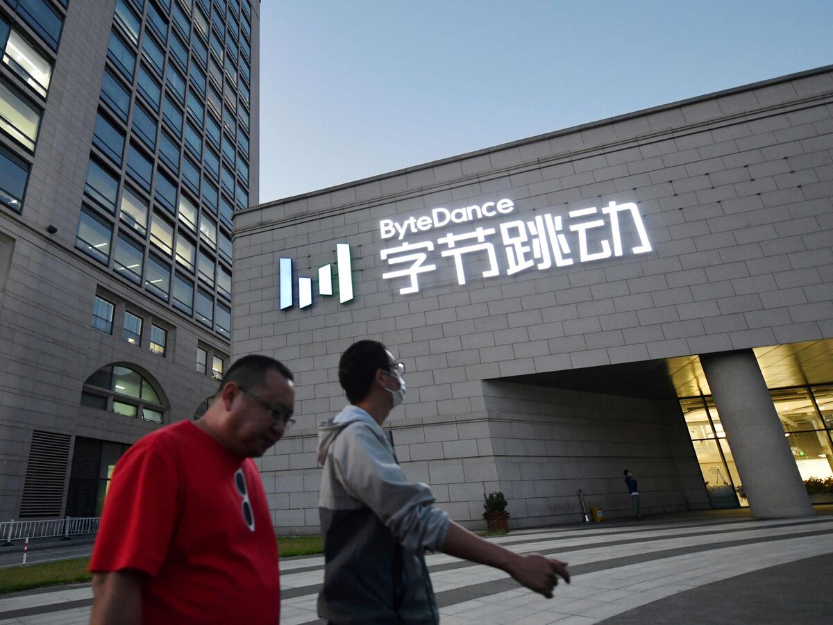 Top ByteDance Investor Said to Weigh $500 Million Stake Sale - Bloomberg