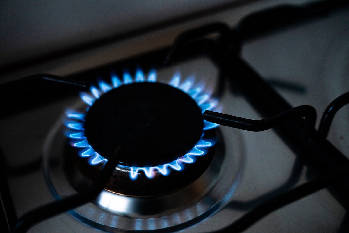 US Sets Rules To Make Gas and Electric Stoves More Efficient - Bloomberg