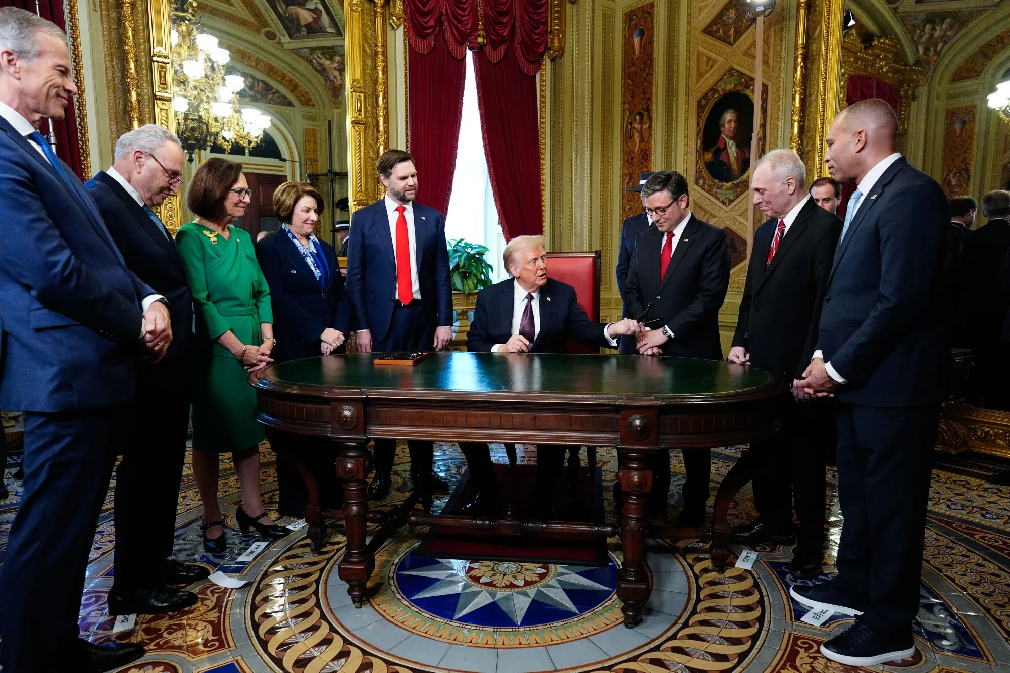 Who thinks they’ll come up with a fiscal fix?&nbsp;