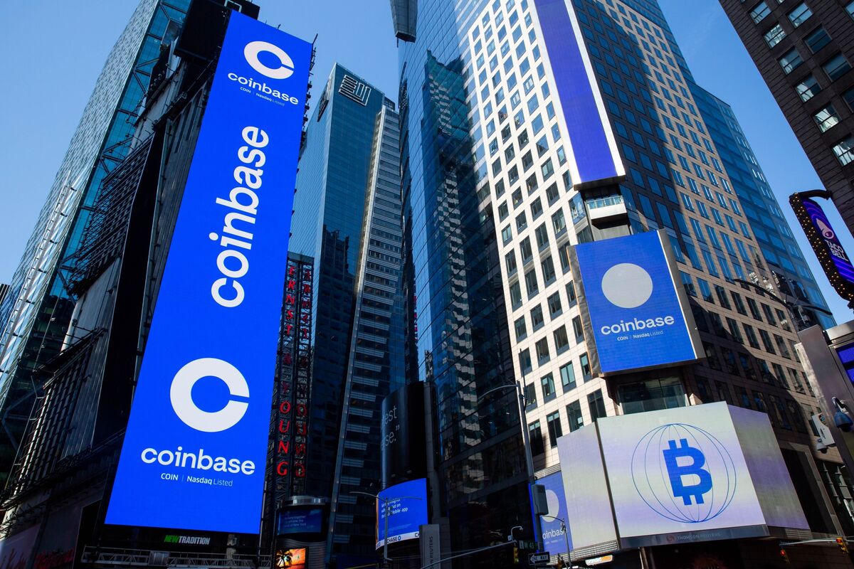 Coinbase shares drop as bitcoin slides, FTX-related concerns mount