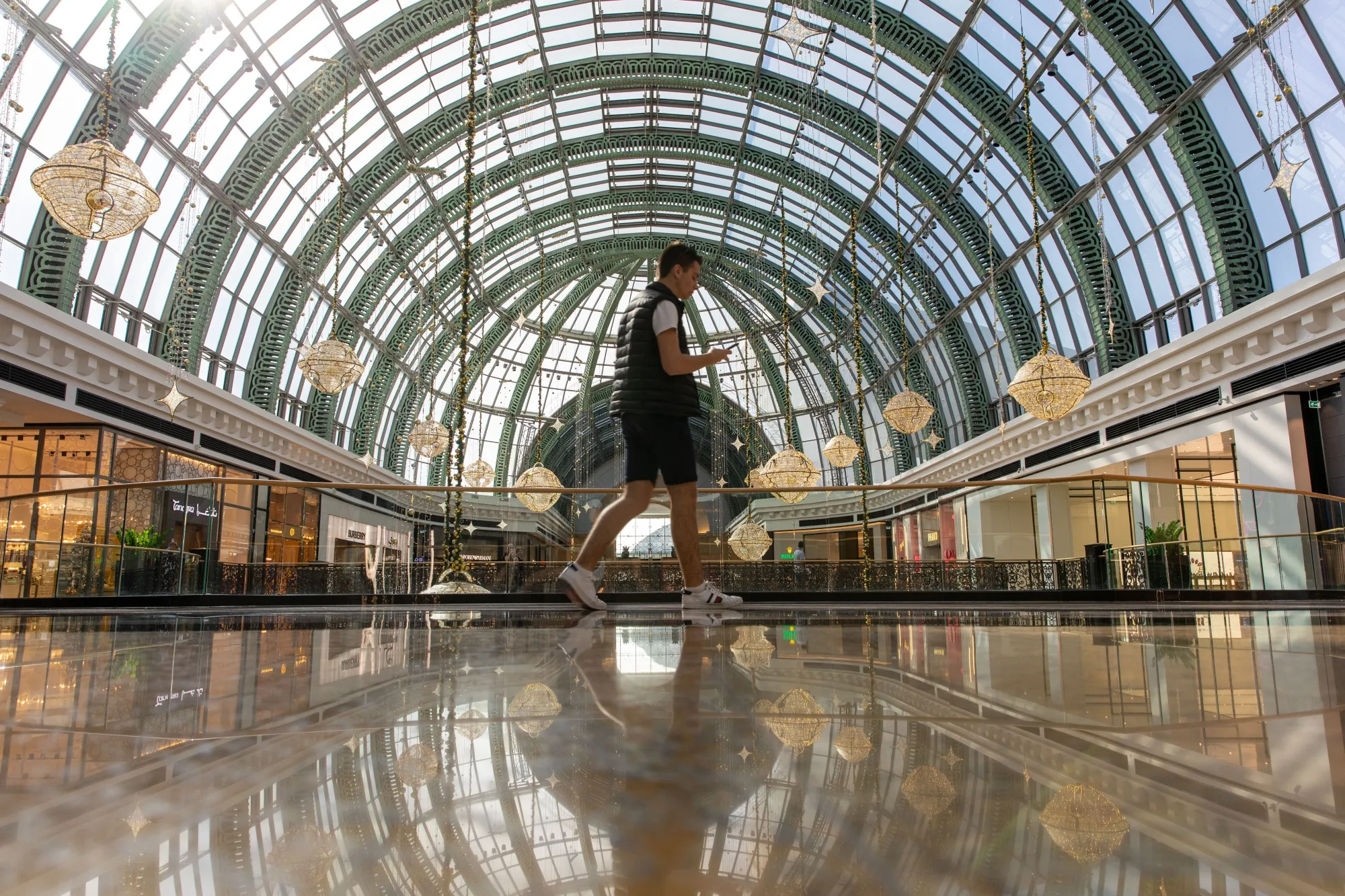 Dubai's MAF: Majid Al Futtaim Said to Eye Options Including Stake Sale -  Bloomberg, image size:2000x1333