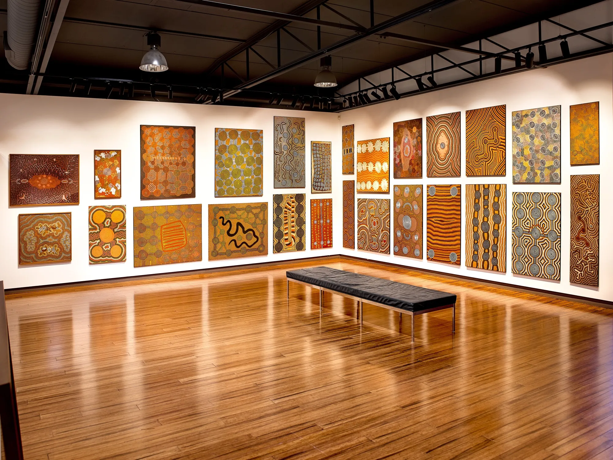 Deutscher and Hackett's gallery: “Friendly Country, Friendly People: Art from Papunya Tulu.” The collection is the final lot to be sold by the Construction and Building Unions Superannuation Fund in Australia, this time via online auction.