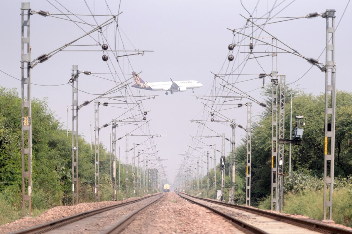 assets.bwbx.io image