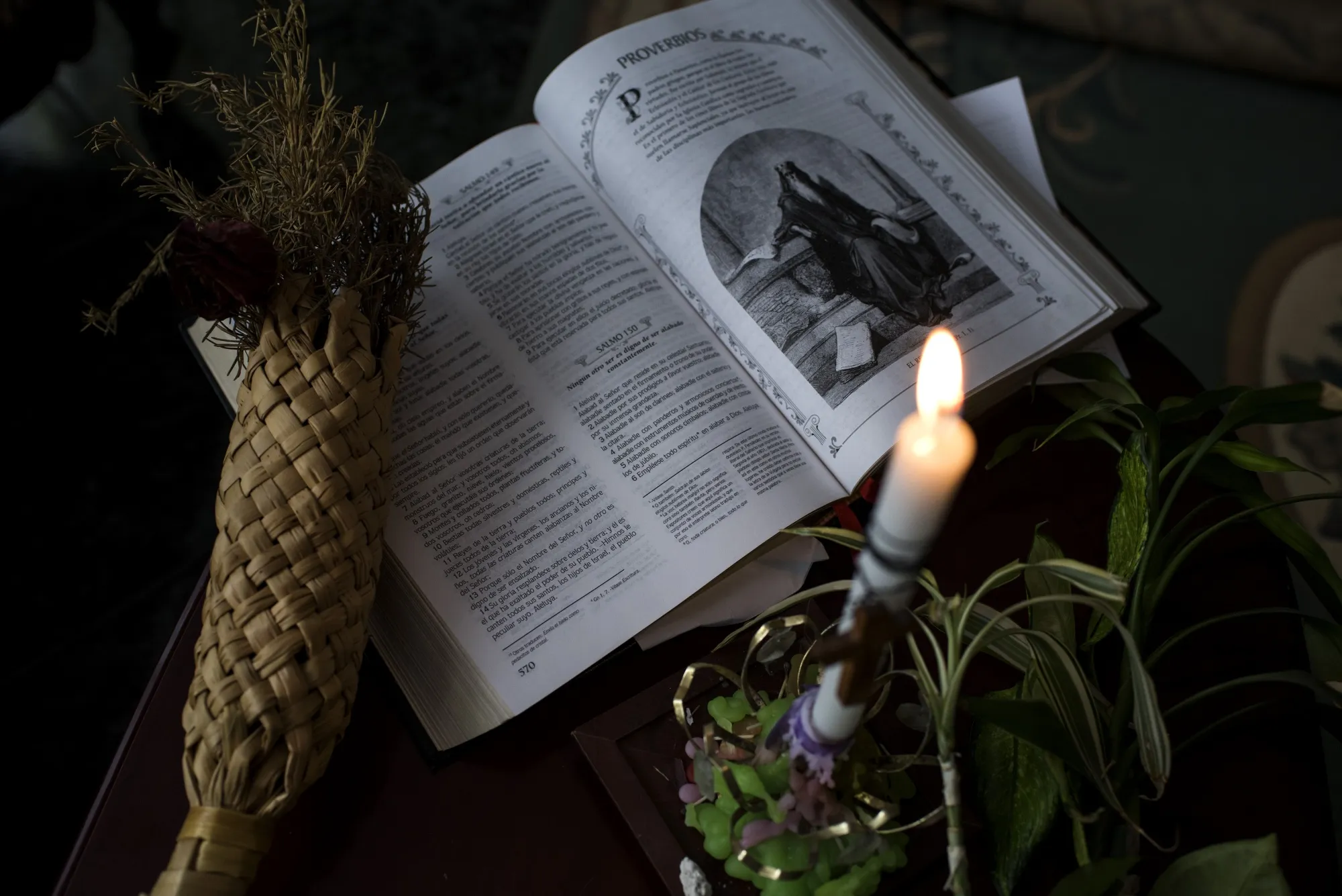 What to Think About When It Comes to Principles-Based Investing - Bloomberg