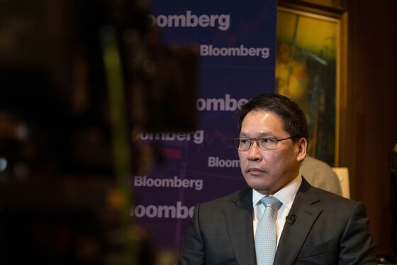 Thailand Sees Scope for Fiscal Support, Lower Interest Rates