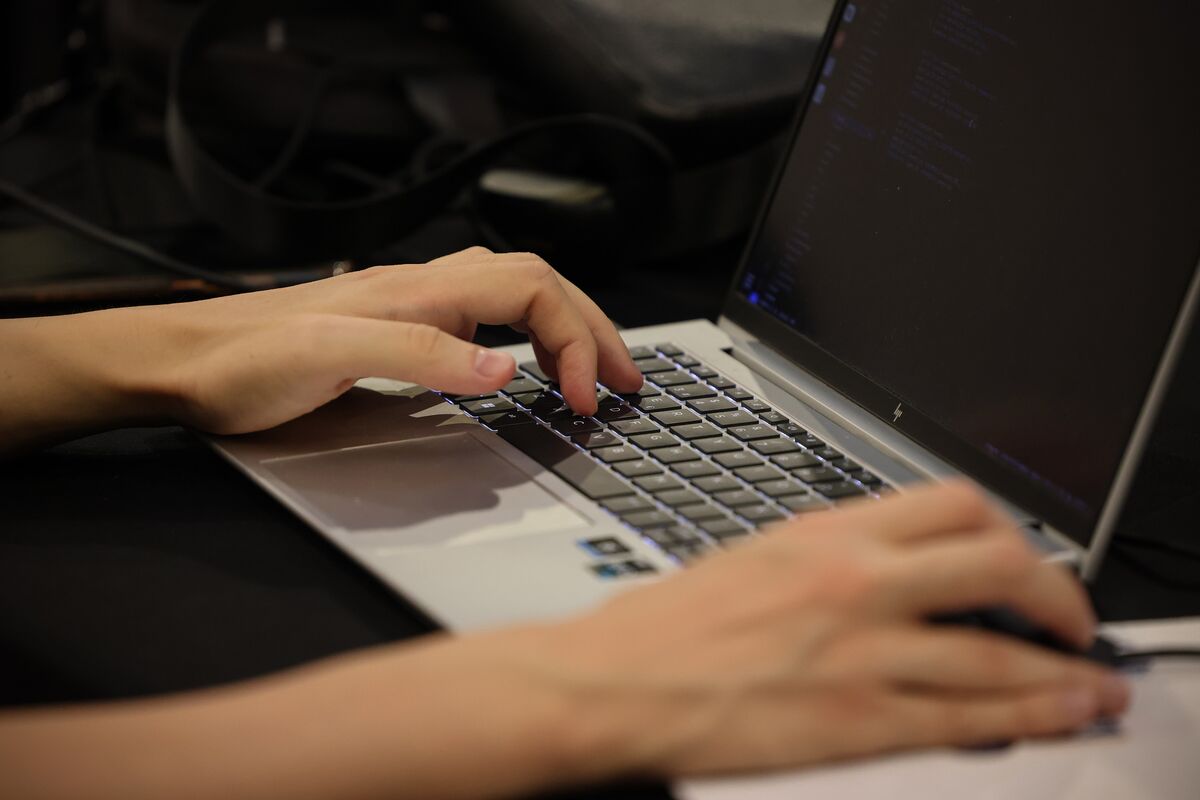 assets.bwbx.io image