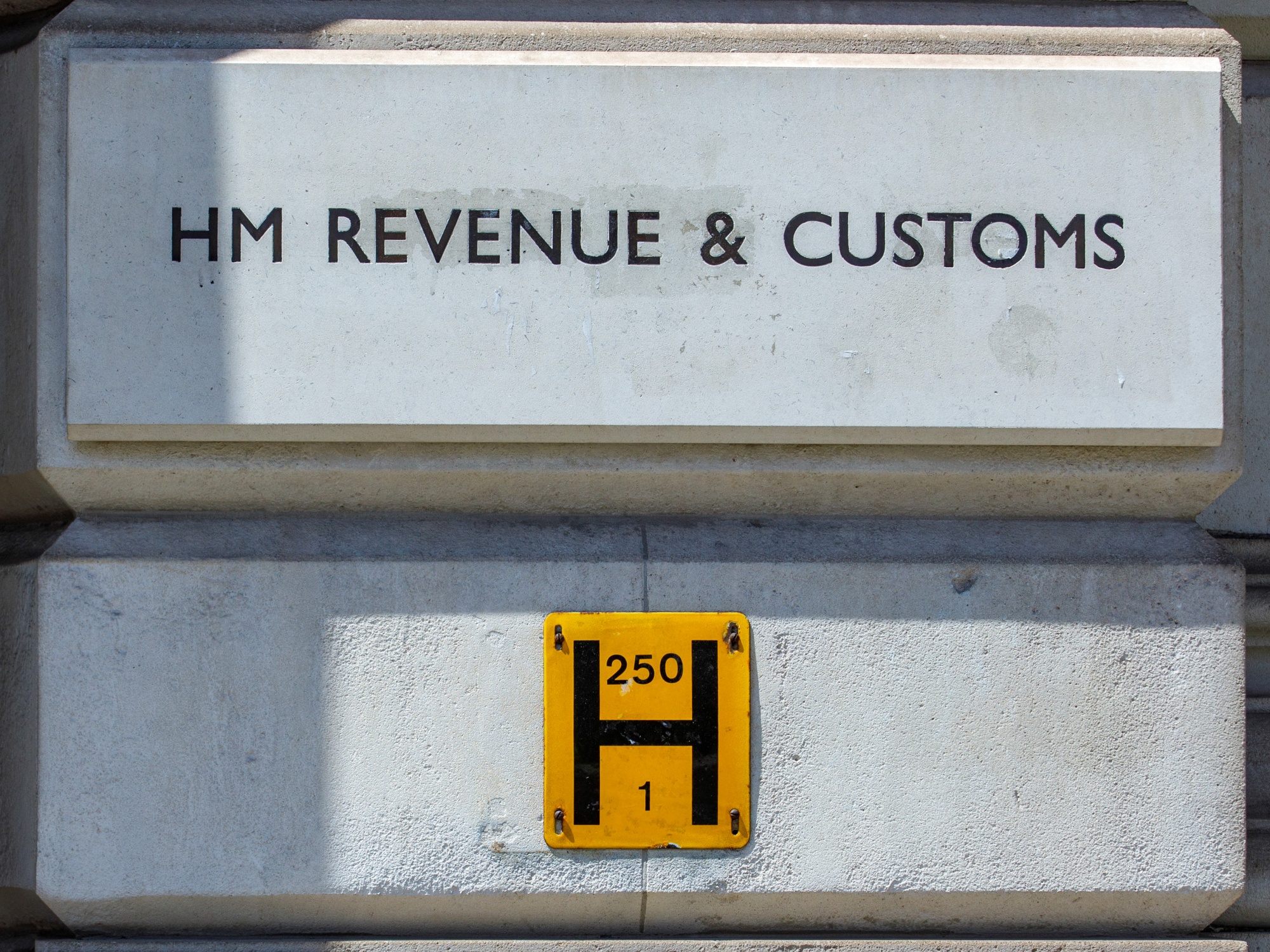 Hm tax revenue clearance number