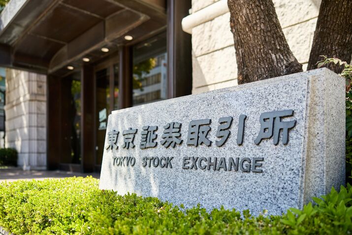 Japanese Stocks Drop Back Into Bear Zone