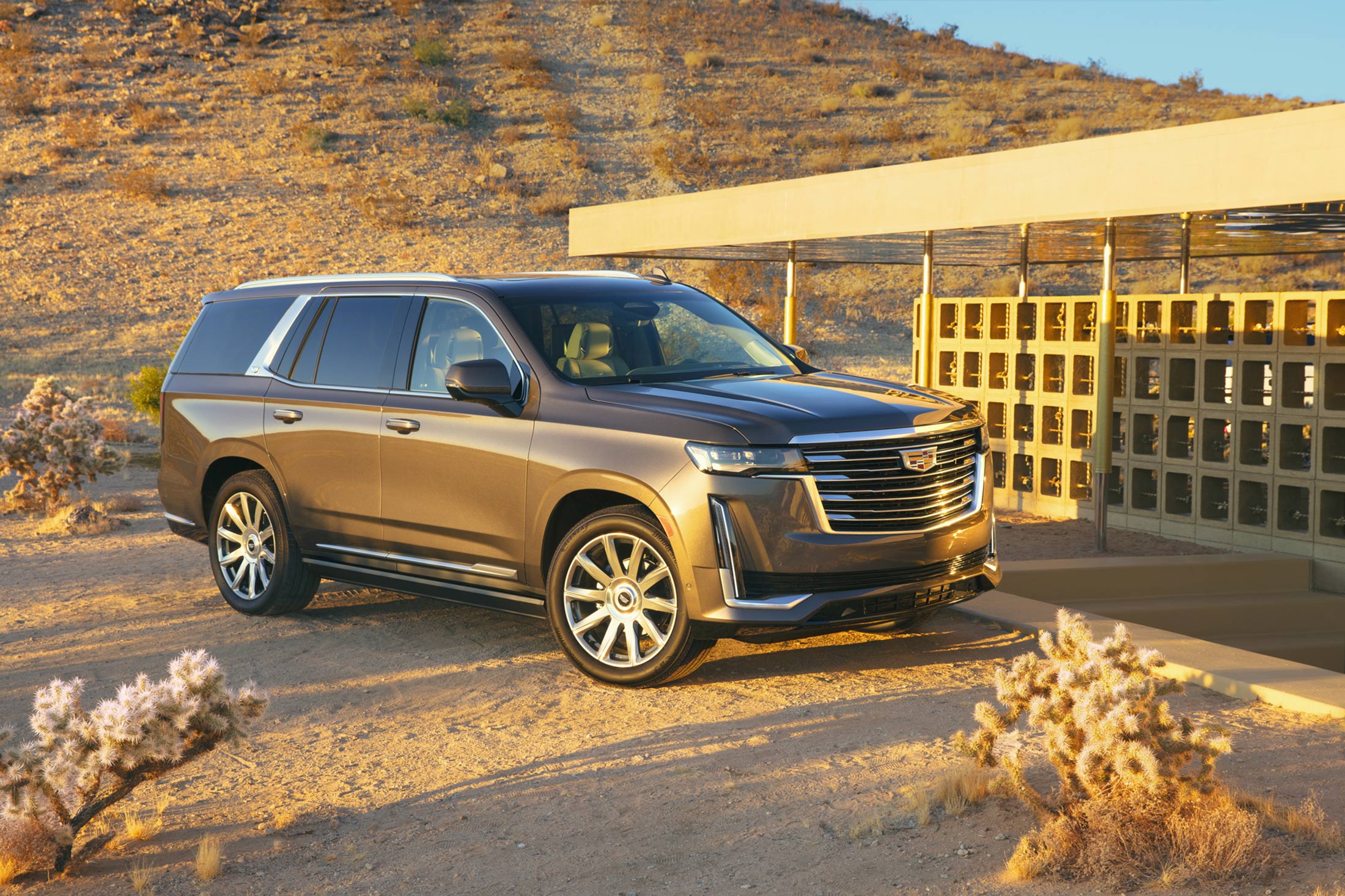 GM Tries to Recoup Cadillac's Lost Mojo With High-Tech Escalade