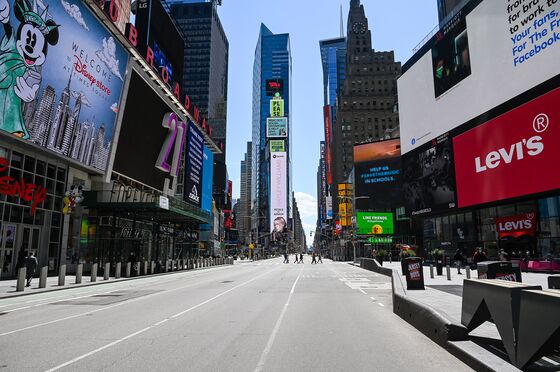 Times Square’s Empty Rooms Signal Reckoning for NYC Hotels
