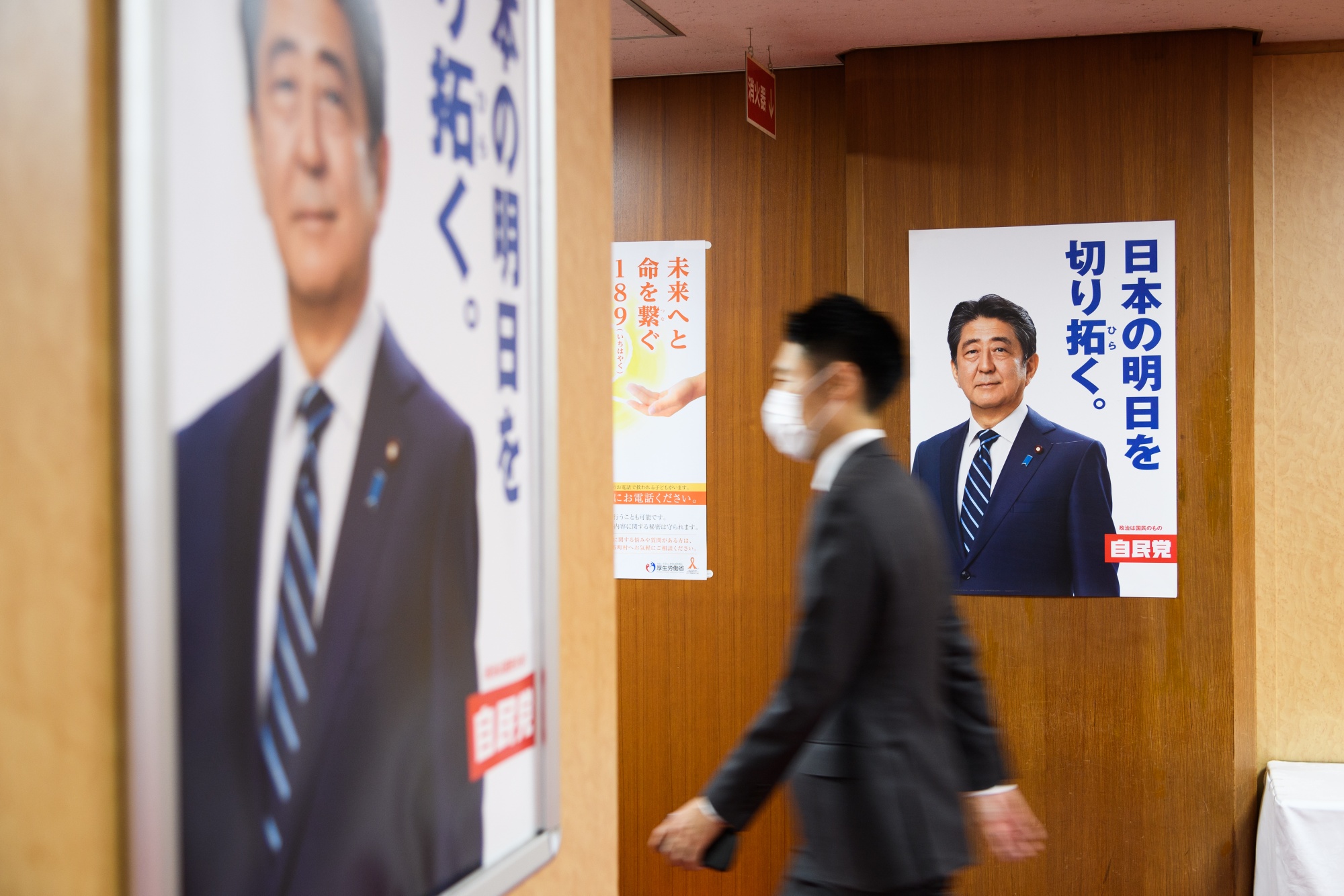 Hedge Funds Say There’s No Turning Back on Abe’s Japan Reforms Bloomberg