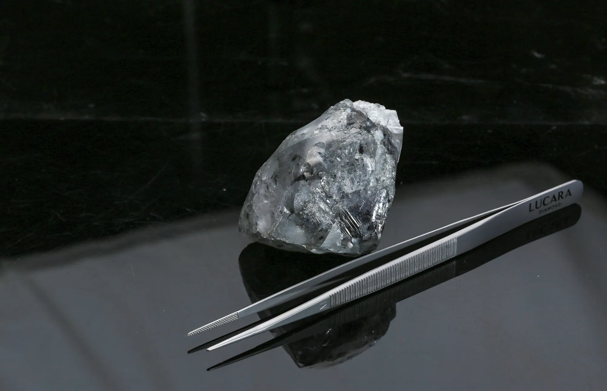 The 998-carat high white diamond