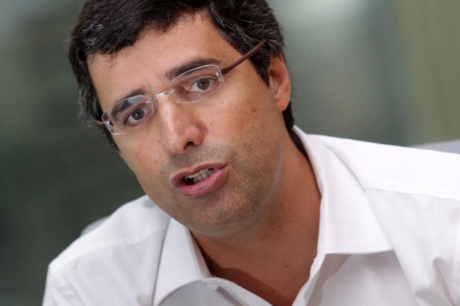 André Esteves

