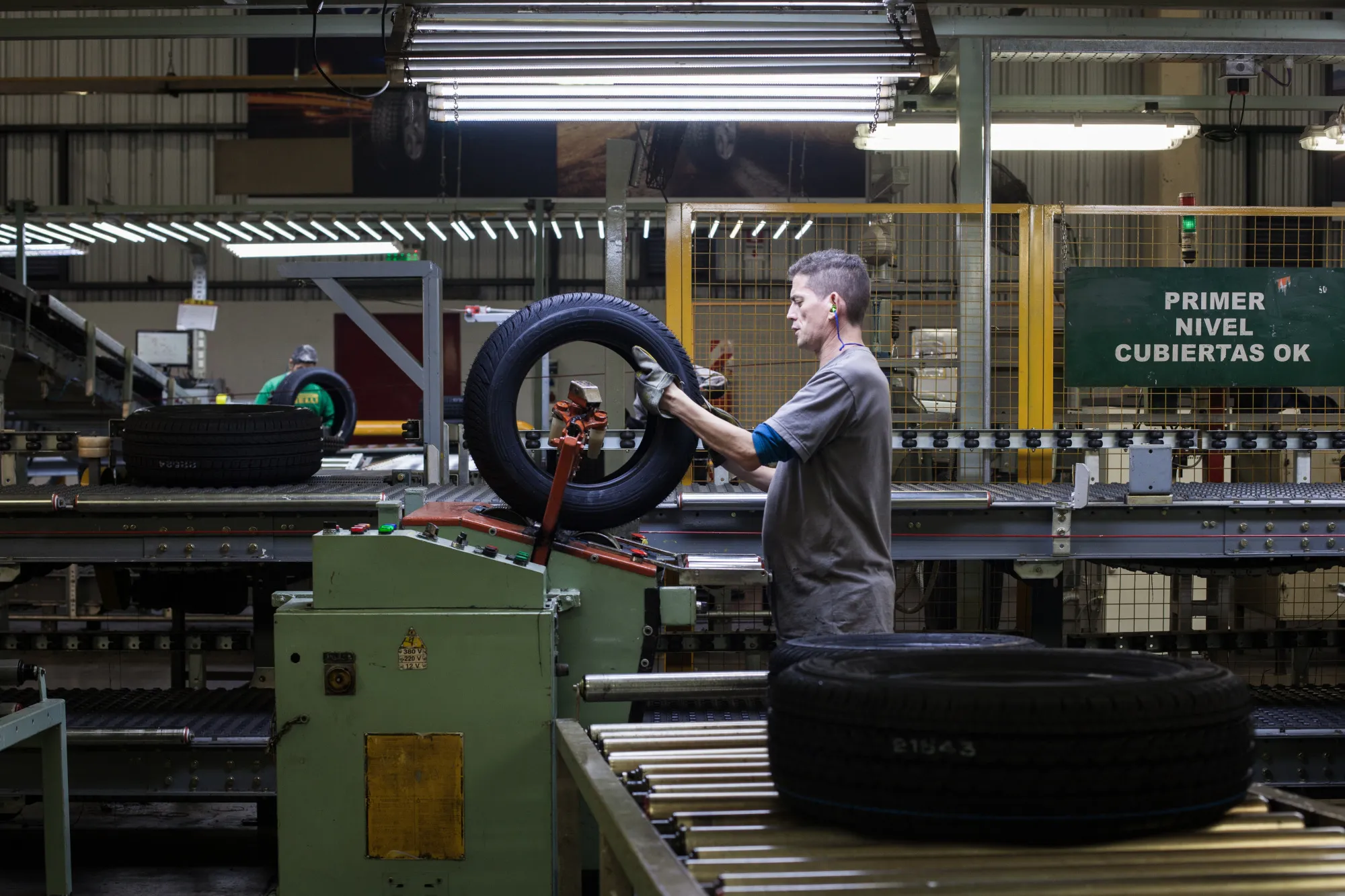 Pirelli is one of Italy’s most iconic manufacturers, producing tires for high-end brands.