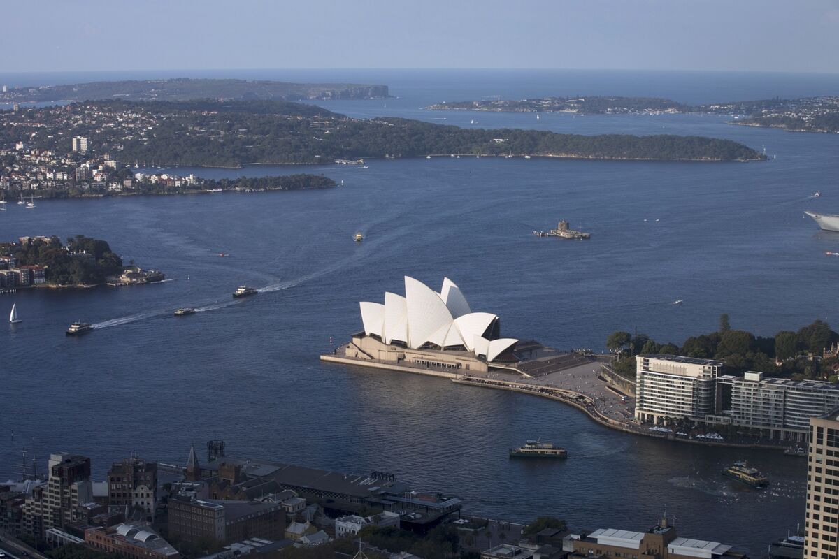 🟪"Robin Khuda di AirTrunk: Acquisto da 20 milioni di dollari nelle Crown Towers di Sydney"
