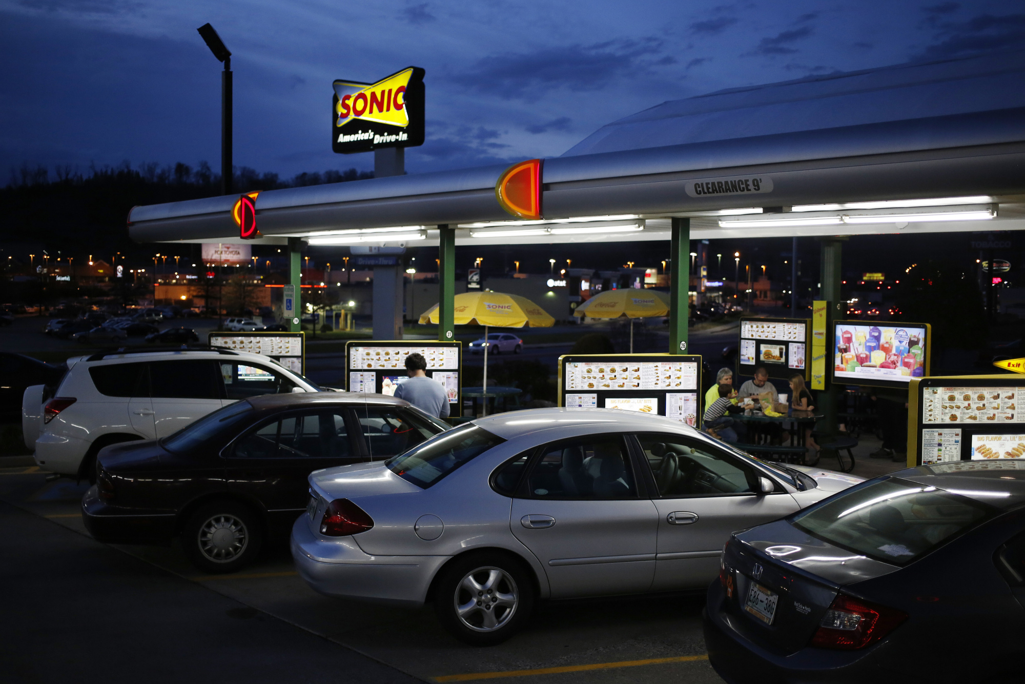 Sonic Drive-In - Fast Food Restaurant in Austin