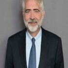Headshot of Kevin M Downey