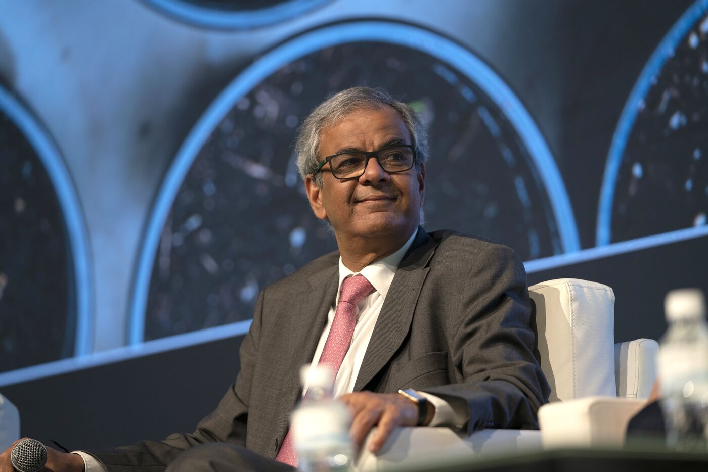 Kotak Mahindra Says RBI Approves Ashok Vaswani As New Bank CEO - Bloomberg