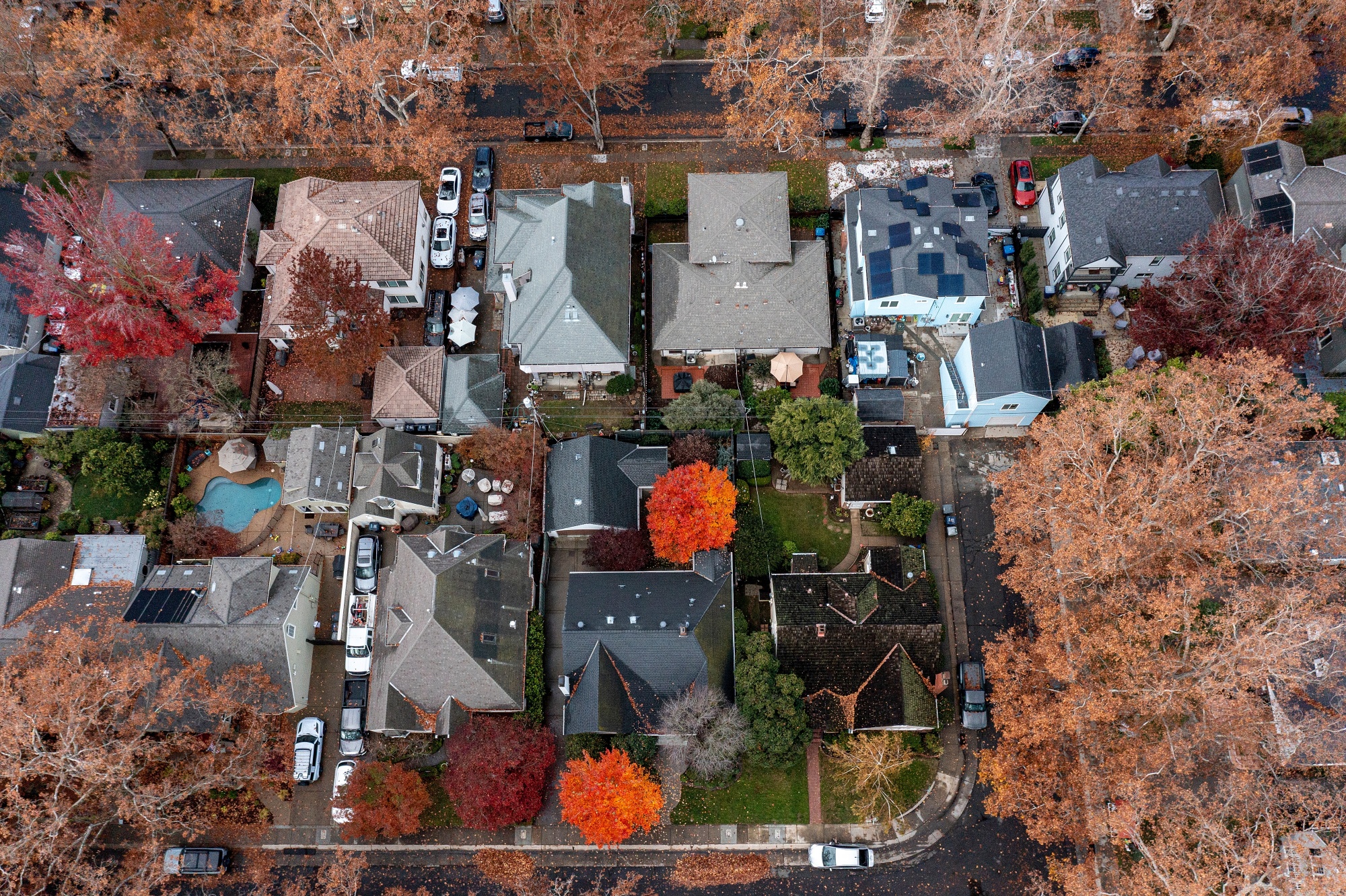 US Mortgage Rates Fall a Fourth Week Longest Stretch Since 2019