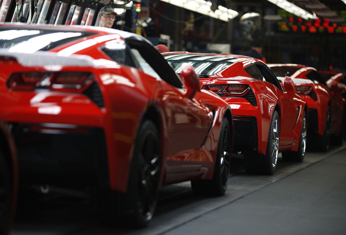 GM Adding 400 Jobs to Corvette Plant Girding for New Model