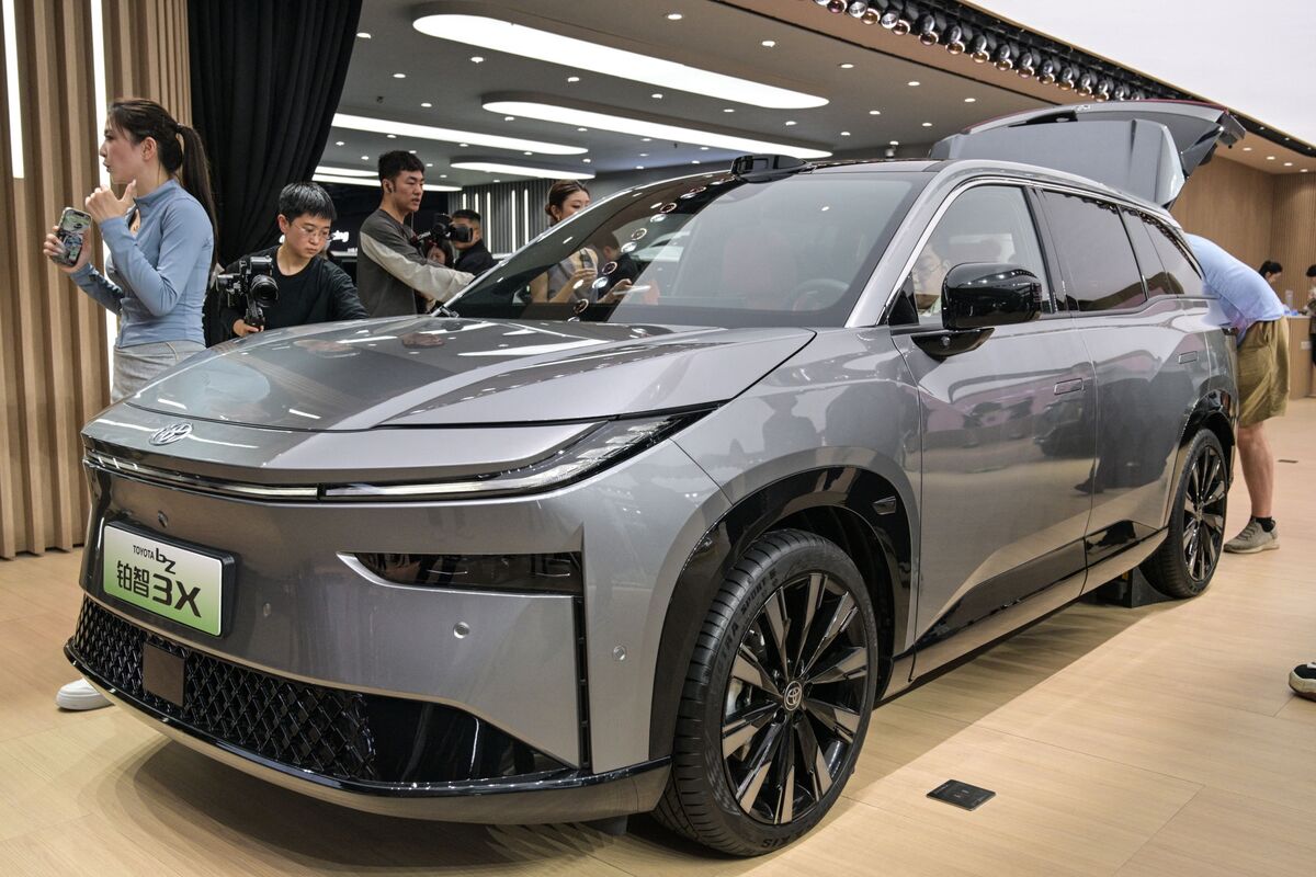 bloomberg.com - Juliana Liu - How Toyota Bucked the Trend in China