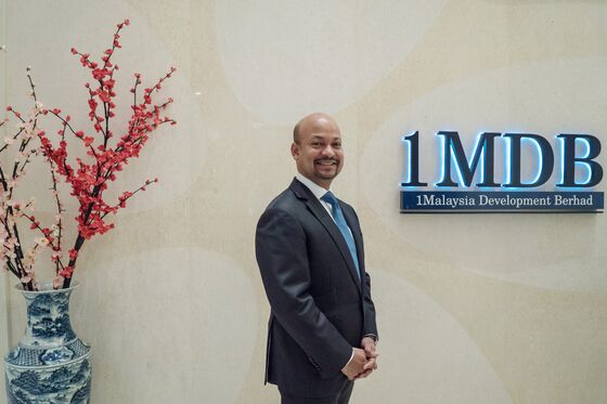 Scrutiny on `Insolvent' 1MDB Grows as Malaysian Team Meets FBI