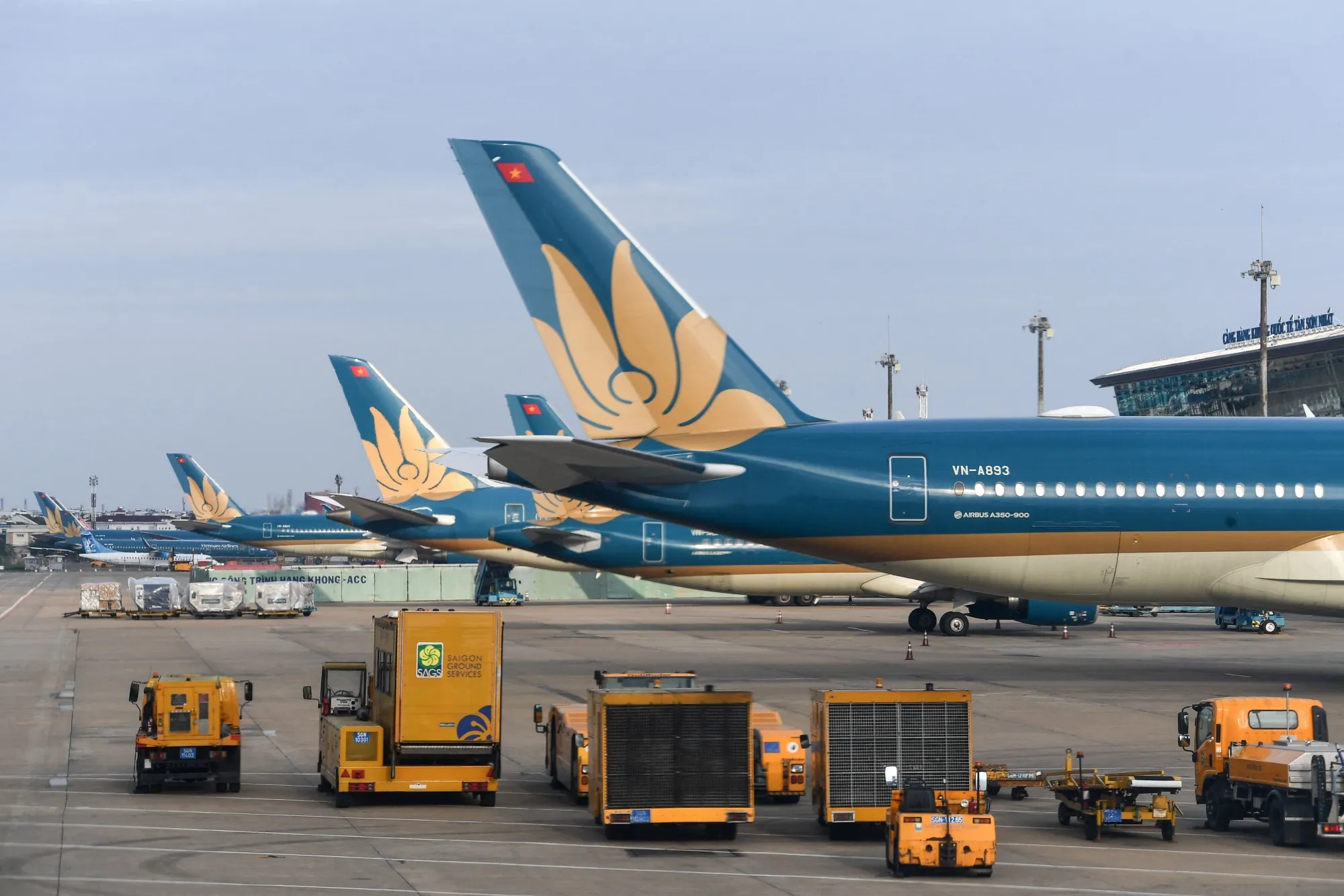 Vietnam Airlines aircraft.