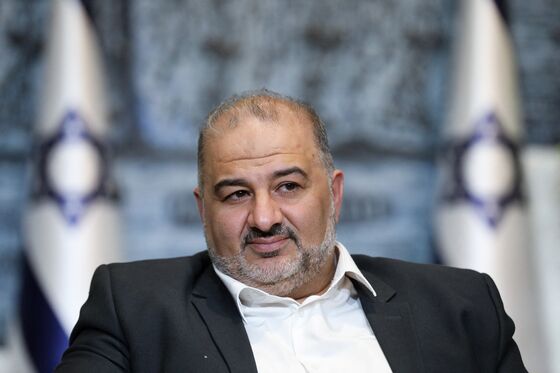 Israel Coalition Talks Shaken by Clashes With Palestinians