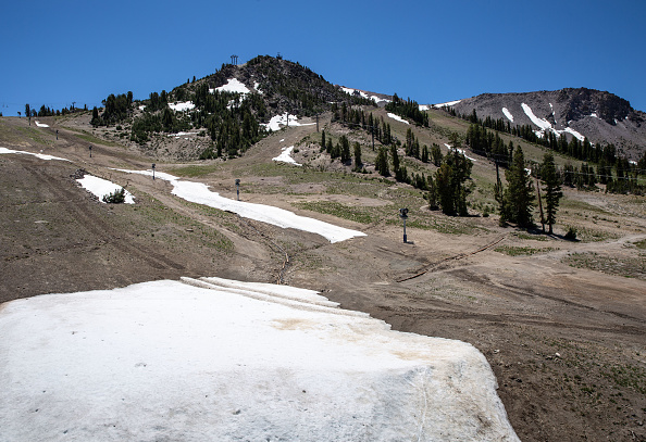 U.S. Snow Cover Reaches Record High Across Lower 48 States - Bloomberg