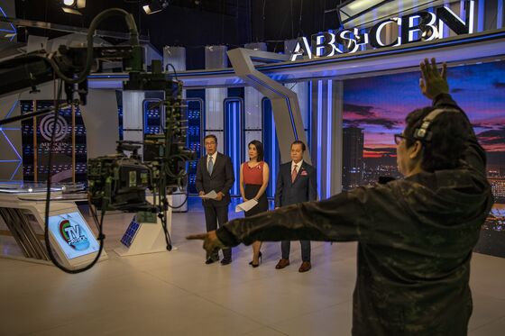 Shuttered ABS-CBN’s Newscast Gets 8 Million Facebook Views