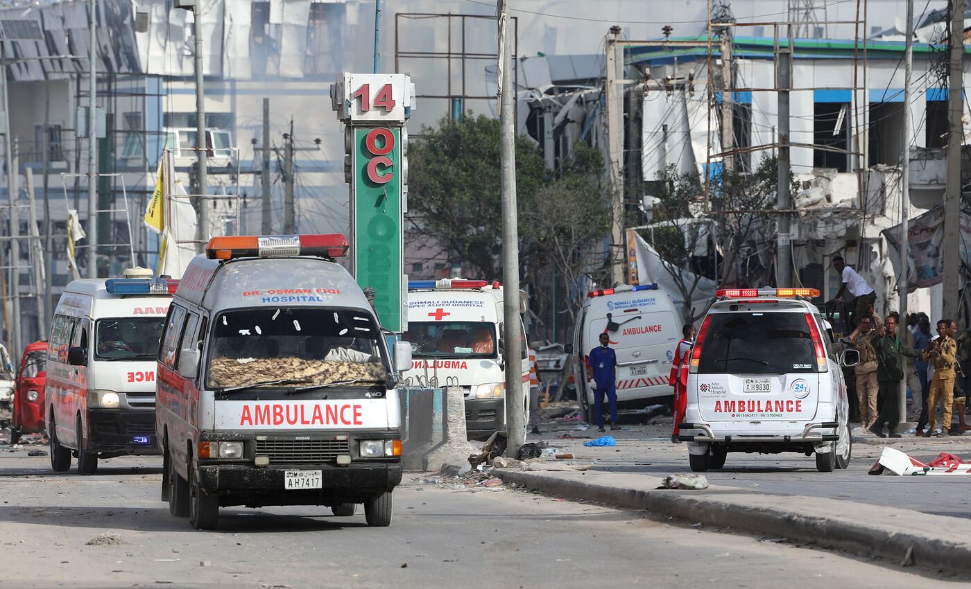 Two Explosions Rock Somalia's Capital, Killing At Least 30 - Bloomberg