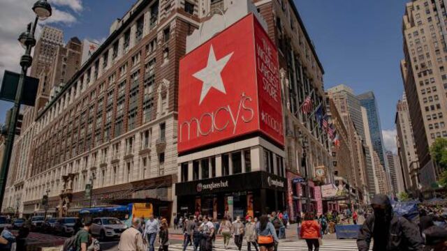 Macy's Lifts Outlook But Still Warns of Fickle Consumer Bloomberg