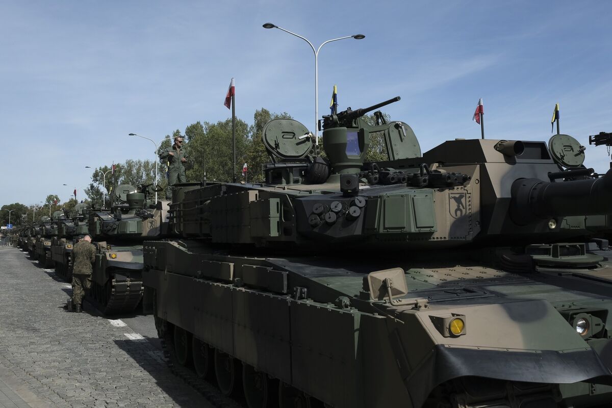 Moody’s Affirms Polish Rating at A2, Praises Defense Spending