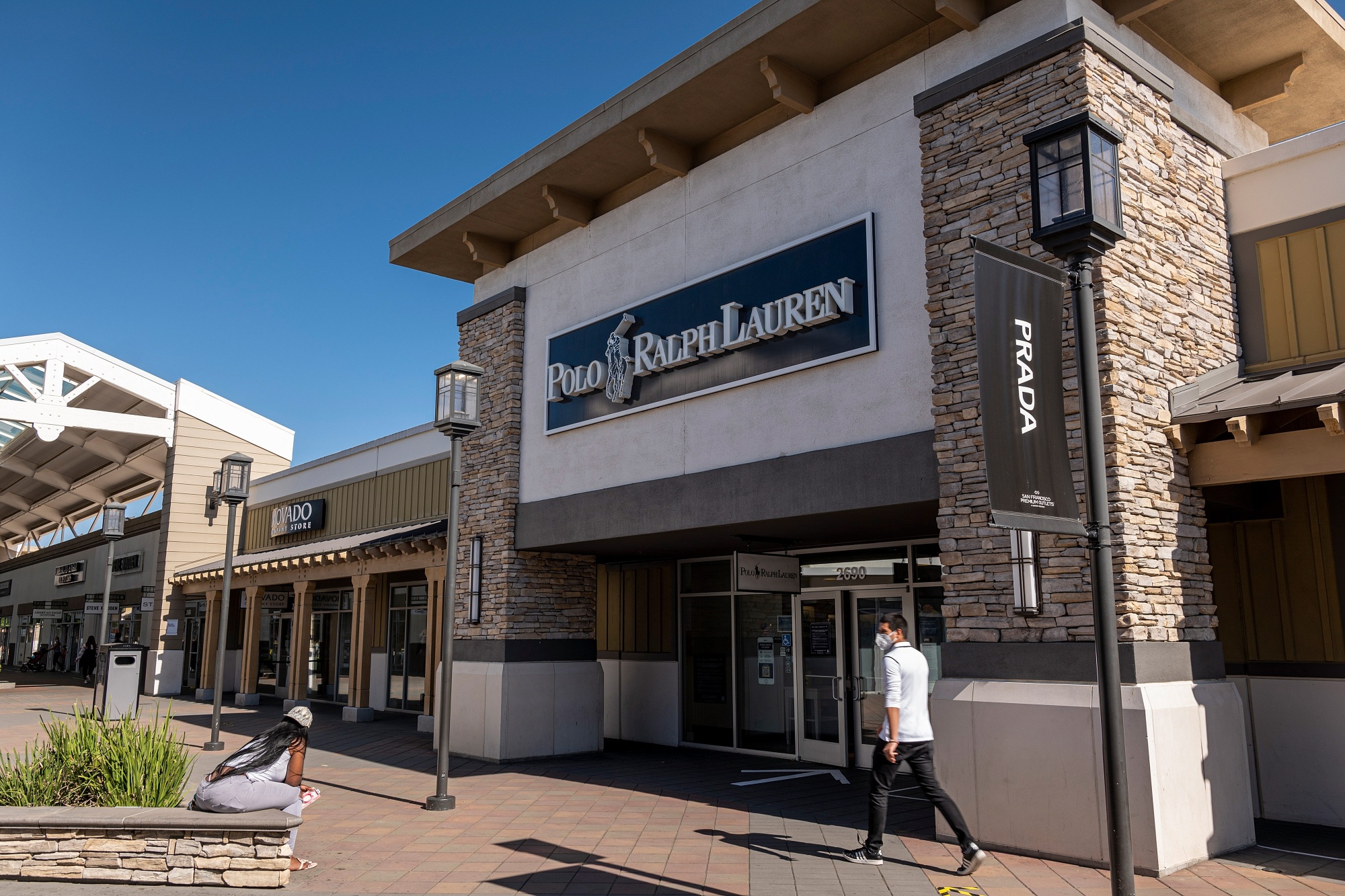 Closed Polo Ralph Lauren Store In Reopened Outlet Mall Stock Photo