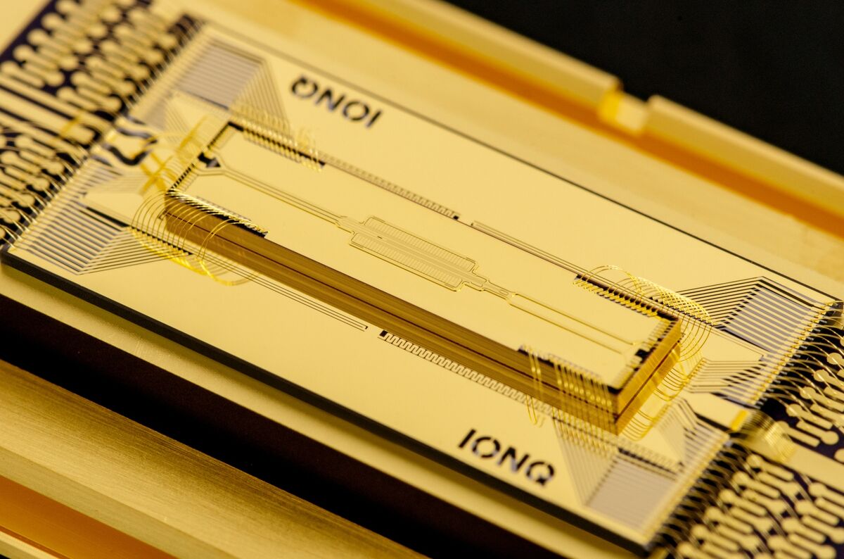 Quantum Firm IonQ Raises $2 Billion From Susquehanna’s Heights