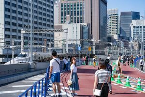Ginza Skywalk Tour for transforming Tokyo expressway story
