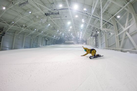 North America’s First Indoor Ski Slope Feels a Lot Like the Real Thing