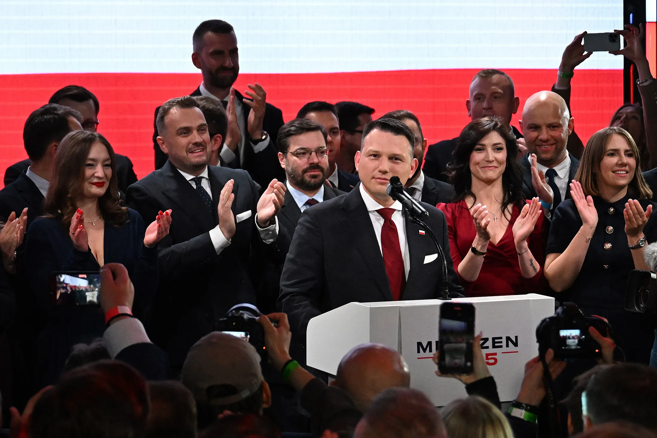 Slawomir Mentzen speaks to supporters in Warsaw on May 18.