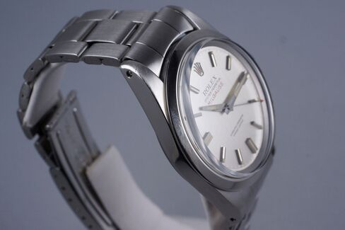 The Milgauss case doesn't have beveled edges and is 38mm across.